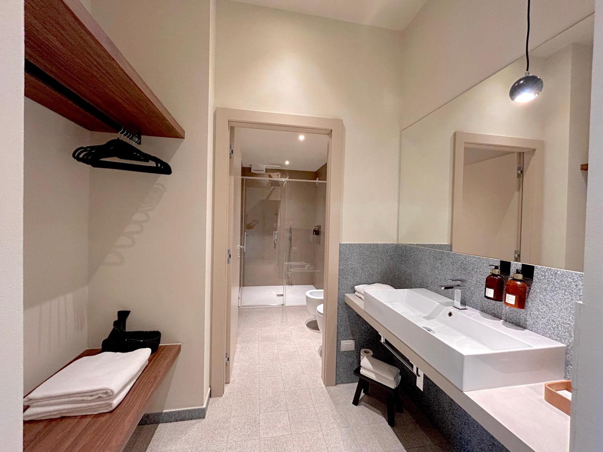 The Lake Suites Com - Luxury Stay In Lazise Ngoại thất bức ảnh