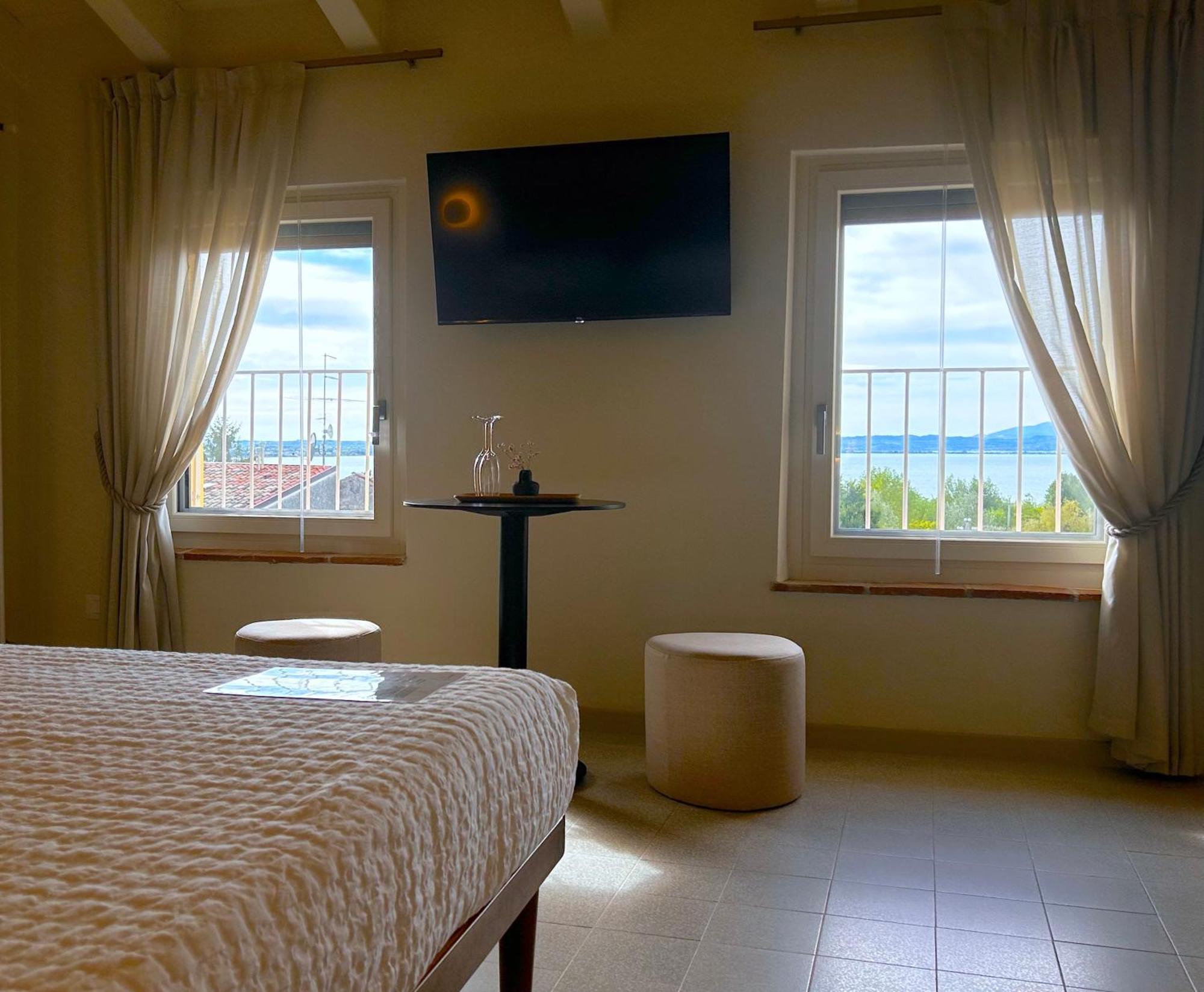The Lake Suites Com - Luxury Stay In Lazise Ngoại thất bức ảnh
