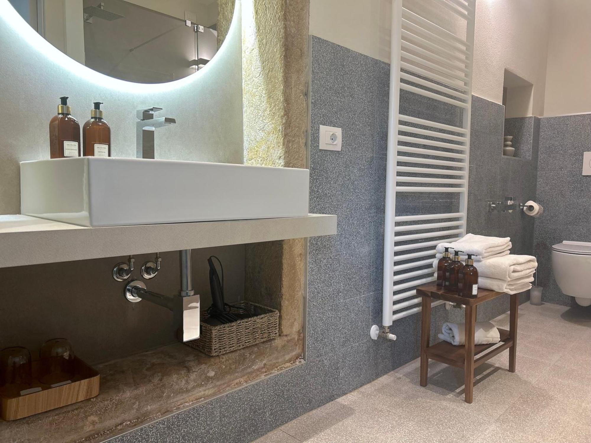 The Lake Suites Com - Luxury Stay In Lazise Ngoại thất bức ảnh