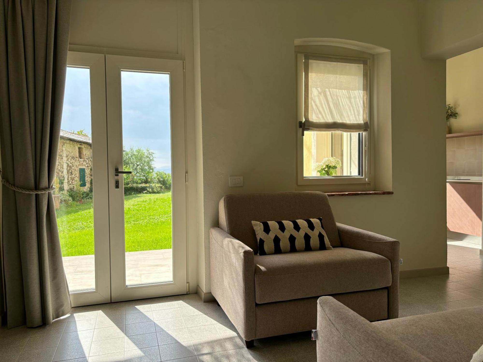 The Lake Suites Com - Luxury Stay In Lazise Ngoại thất bức ảnh